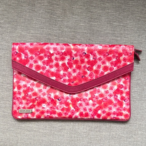 Miche Handbags - Miche Rosa Clutch Purse Floral Handbag